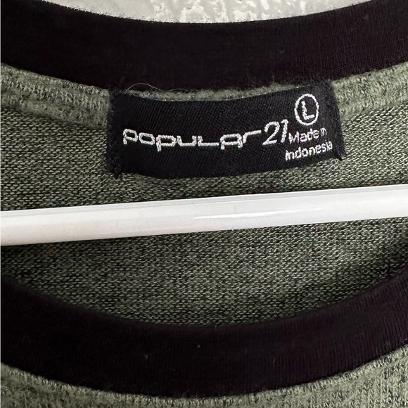 Olive Green Cropped Short Sleeve Tee Size L - Picture 4 of 5